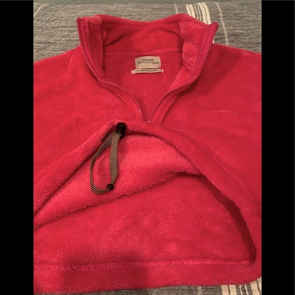SOLD-Urban Outfitters Angela Fleece Cropped Pullover - Picture 7 of 9
